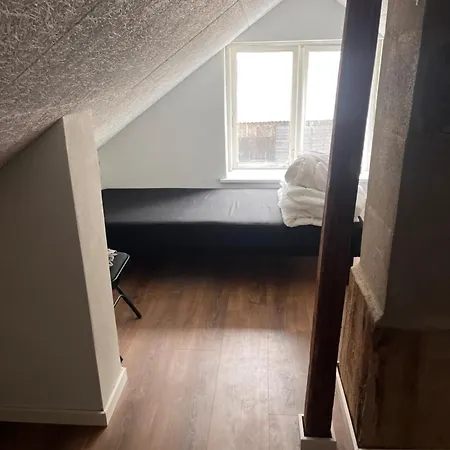 4 Vaerelses Hyggeligt Hus - 5 Tatil Evi *